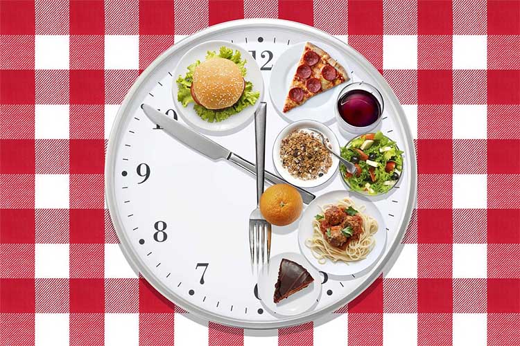 زود شام خوردن می‌تواند به چربی سوزی و کاهش قند خون کمک کند