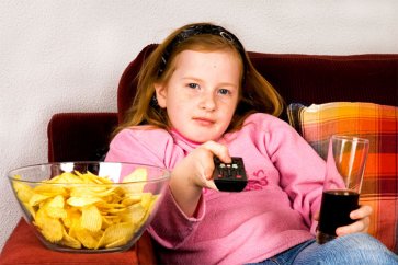 والدین، چاقی در کودکان خود را جدی بگیرند